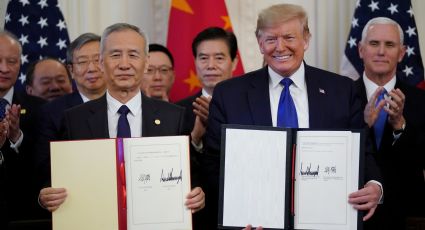 EEUU firma “fase uno” de acuerdo comercial con China (VIDEO)