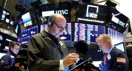 Wall Street inicia operaciones a la baja, Dow Jones cae 3%