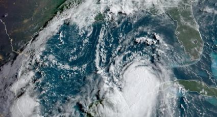 Huracán Laura toma fuerza en el Golfo de México