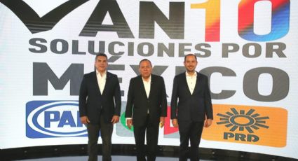Líderes del PAN, PRI y PRD analizan paquete económico 2022