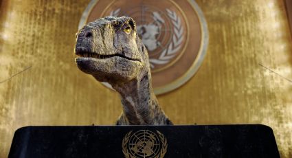 ¿Volvieron los dinosaurios? Frankie es la nueva mascota de la ONU