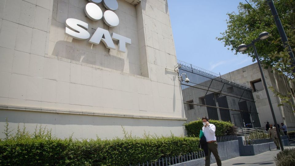 SAT eliminará multas fiscales.