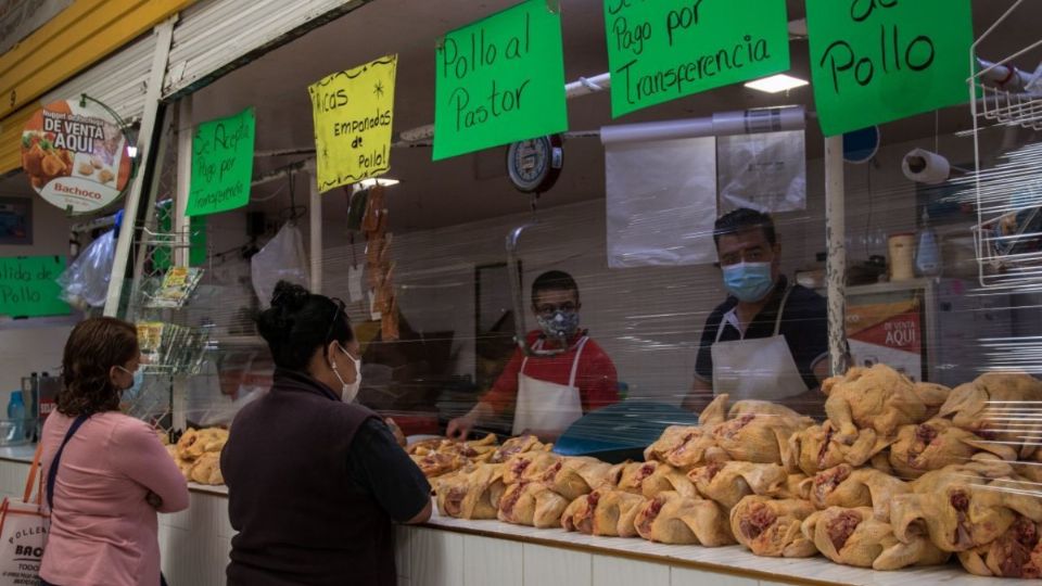 Según los pequeños comerciantes, 7 de cada 10 mexicanos no pueden comprar la canasta básica.