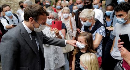 Video: cachetada al presidente de Francia, Emmanuel Macron