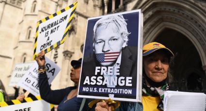 Reino Unido firma orden para extraditar a Julian Assange a EU