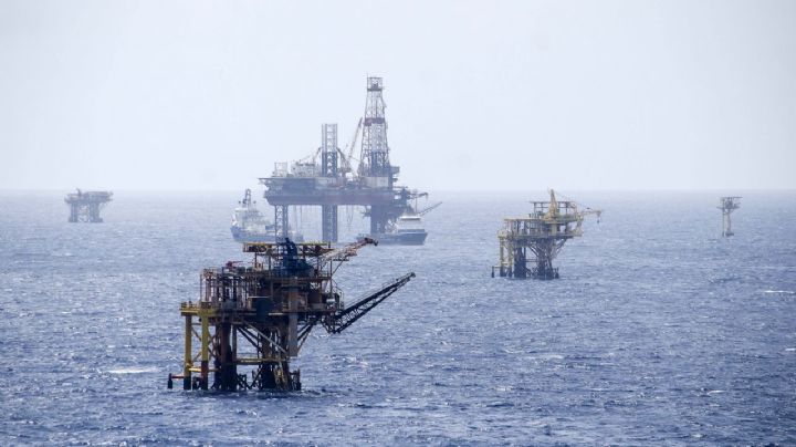 Precios altos del petróleo ponen en alerta a México