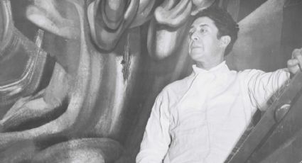 David Alfaro Siqueiros, el muralista mexicano que se hizo famoso por sus obras y por querer matar a León Trotsky