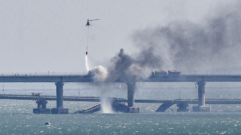 Puente de Kerch en Rusia sufrió un atentado el pasado sábado