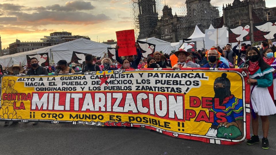 Pueblos originarios marcharon contra la militarización del país.