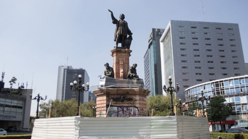 Estatua de Cristóbal Colón.