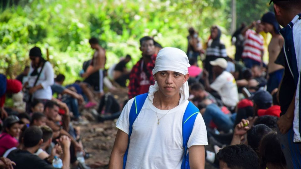 Un grupo de al menos mil migrantes se dirigen a Juchitán para concentrarse en un campamento que se instaló en esa localidad.