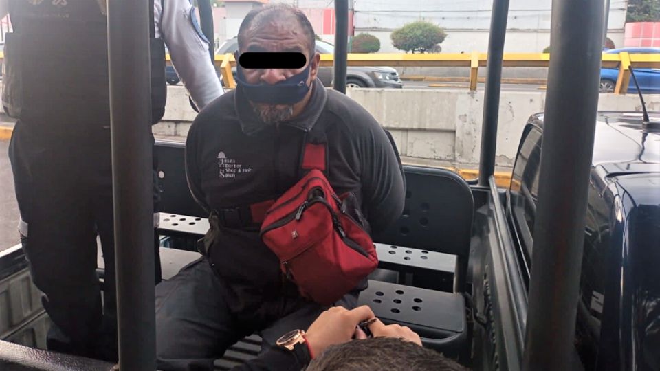 Detuvieron a un hombre por agredir a usuarios en la Línea 9 del Metro.