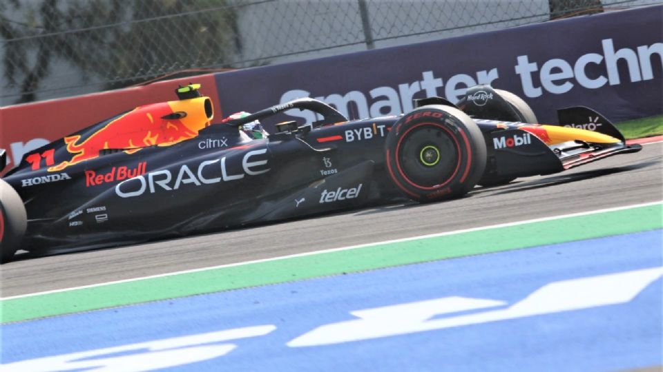 Auto de 'Checo' Pérez en el Gran Premio de México.