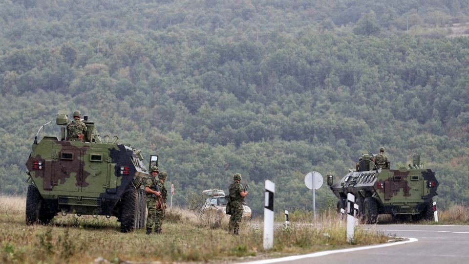 Milicias de Serbia están en alerta