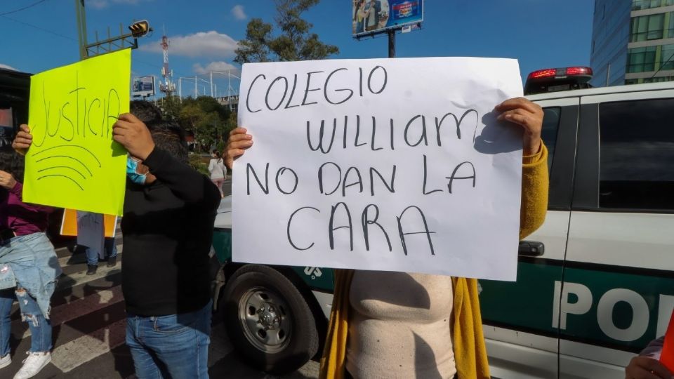 Protesta contra el Colegio Williams por caso Abner.