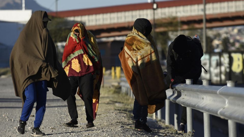 Los migrantes siguen llegando a EU vía México