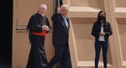 AMLO visita réplica de Capilla Sixtina en el Zócalo