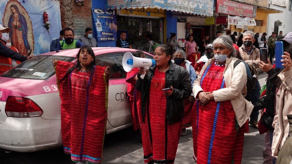 Piden ayuda al gobierno de Oaxaca con plantón triqui