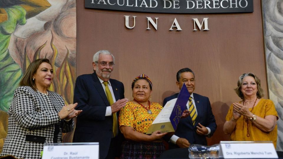 Rigoberta Menchú, Premio Nobel de la Paz 1992