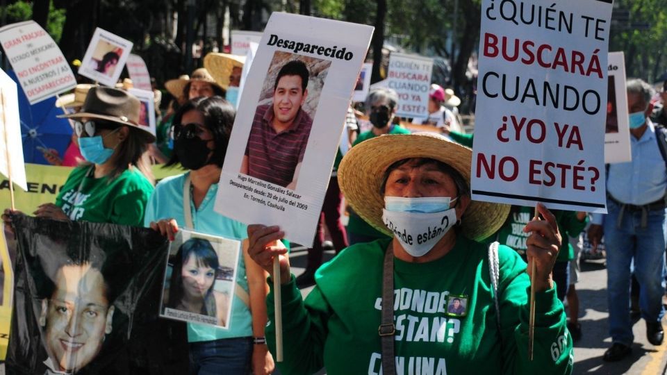 Madres de desaparecidos protestando el pasado 10 de mayo.