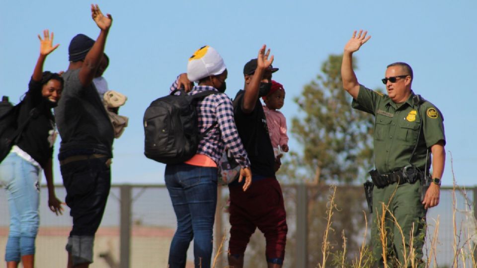 Migrantes en la frontera con EU.