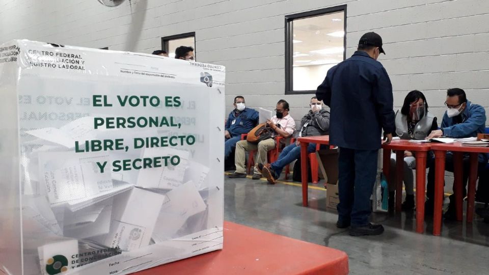 Denuncian liquidación millonaria de la ex presidenta del Instituto Electoral de Coahuila.