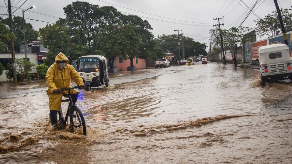 Tras el paso del huracán 'Agatha' se suspendieron las clases en algunos municipios de Chiapas.