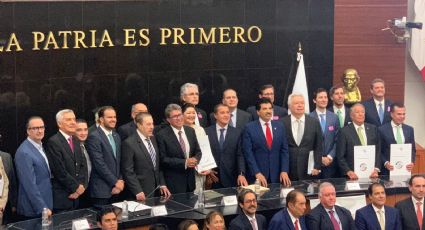 Senado reconoce a grupos radiofónicos por 100 años de la radiodifusión en México