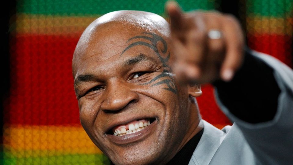 Mike Tyson, boxeador estadounidense