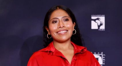 Yalitza Aparicio enamora a sus fans con espectacular foto de perfil en vestido ajustado