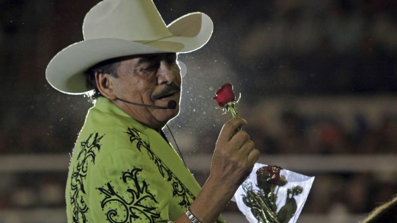 El cantante estuvo a un paso de dejar la música y dedicarse a la religión