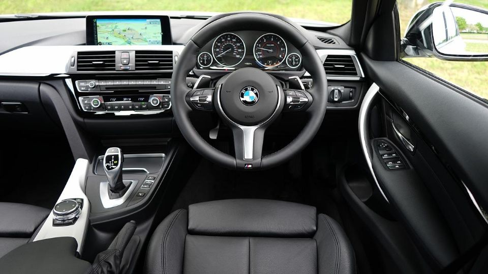 BMW instaura calefacción en sus asientos mediante una suscripción.