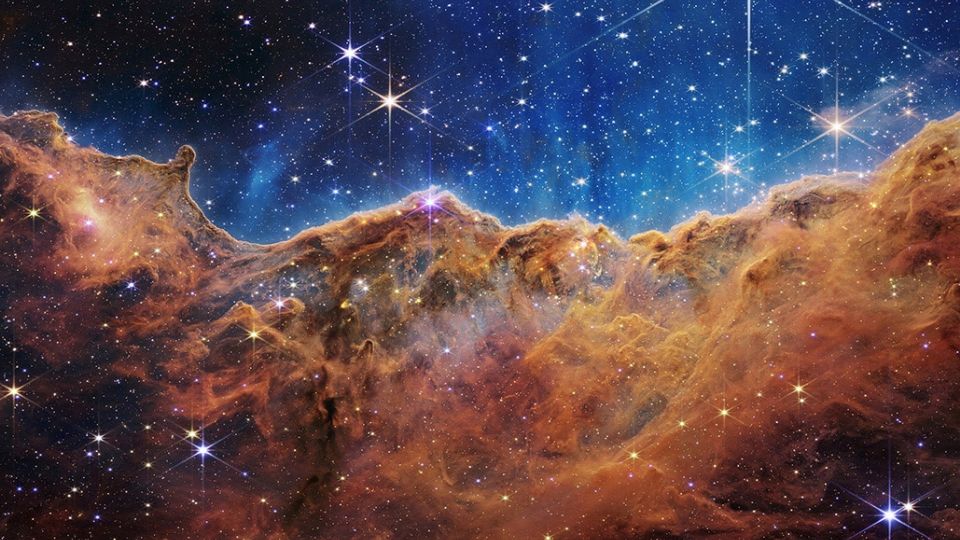 Los 'acantilados cósmicos' de la Nebulosa Carina