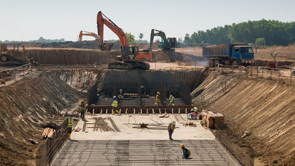 Inversión Fija Bruta en maquinaria y construcción registró avances