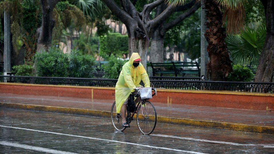 Se forma la Depresión Tropical “Diez-E”, informa Protección Civil.