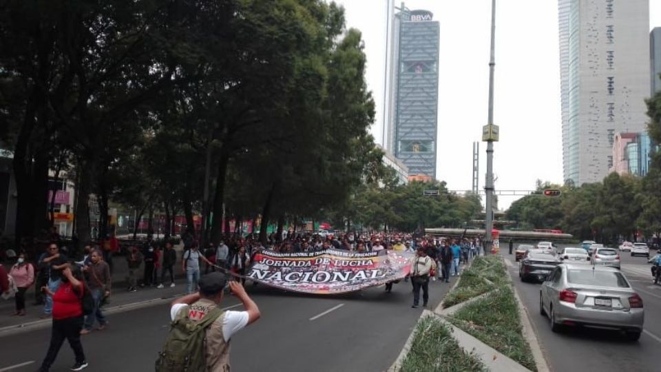 CNTE en Paseo de la Reforma