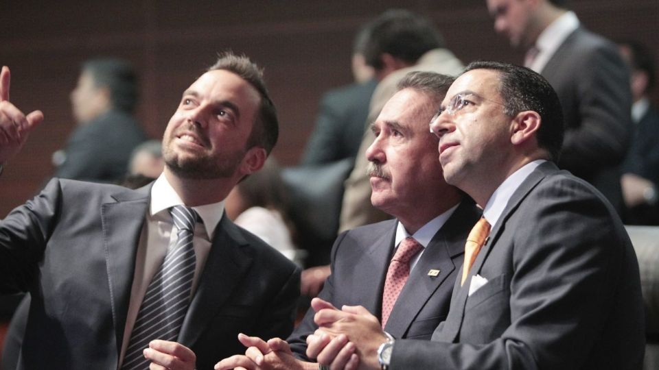 Los senadores Jorge Luis Lavalle Maury, Emilio Gamboa Patrón, y Javier Lozano Alarcón.