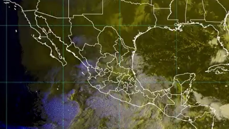 'Lester' toca tierra en Guerrero como depresión tropical.