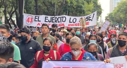 'Caso Ayotzinapa fue pura simulación con EPN'