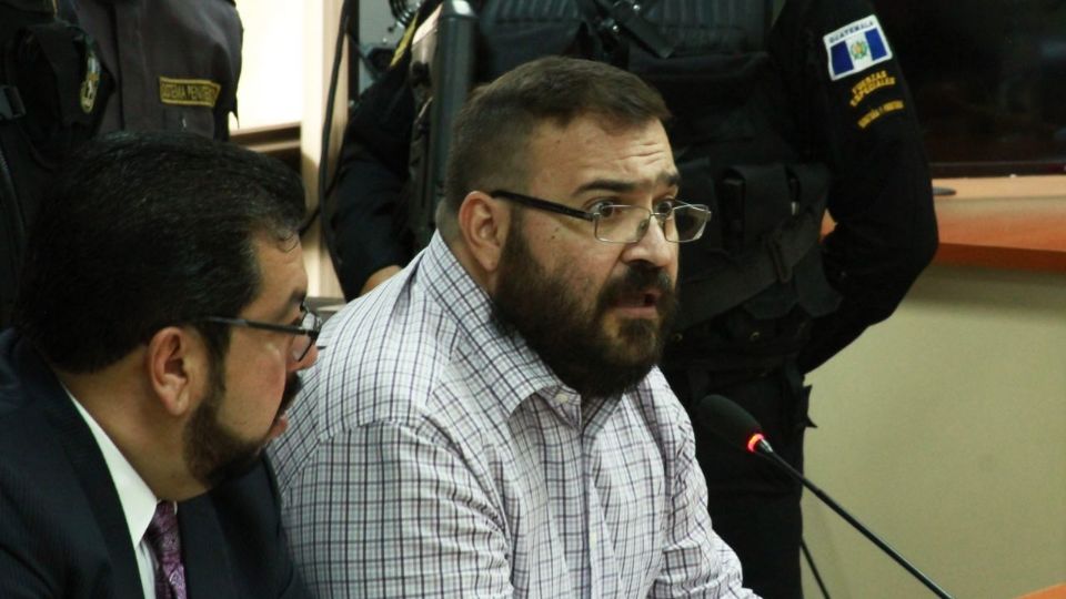 Javier Duarte de Ochoa, ex gobernador de Veracruz, compareció en la Torre de Tribunales, del Organismo Judicial, para allanarse a su extradición a México (imagen ilustrativa; foto del 27 de junio de 2017)