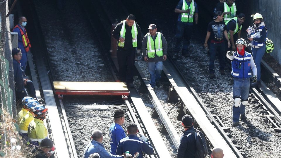 Exigen investigación sobre choque de trenes en la L3 del Metro.