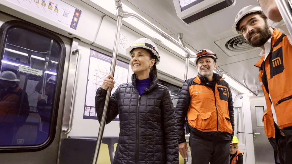 Claudia Sheinbaum en la Línea 12 del Metro.