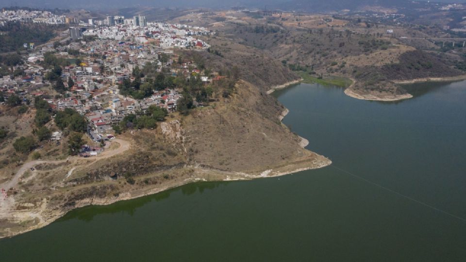 El Sistema Cutzamala presenta un déficit en sus niveles de almacenamiento.