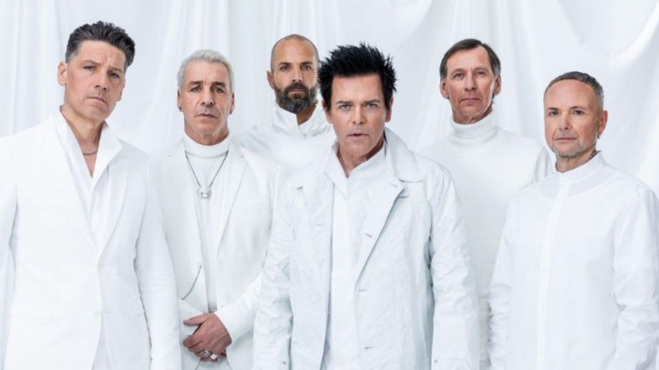 Richard Kruspe fue el único miembro de Rammstein que cruzó el muro de Berlín, al ir de Hungría a Austria