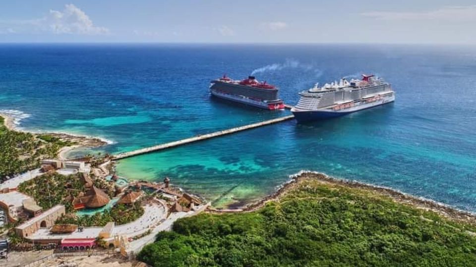 Quintana Roo se vuelve líder nacional en llegada de cruceros en 2022.