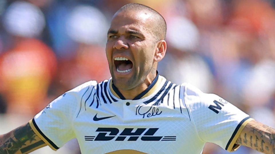 Dani Alves, jugador de Pumas