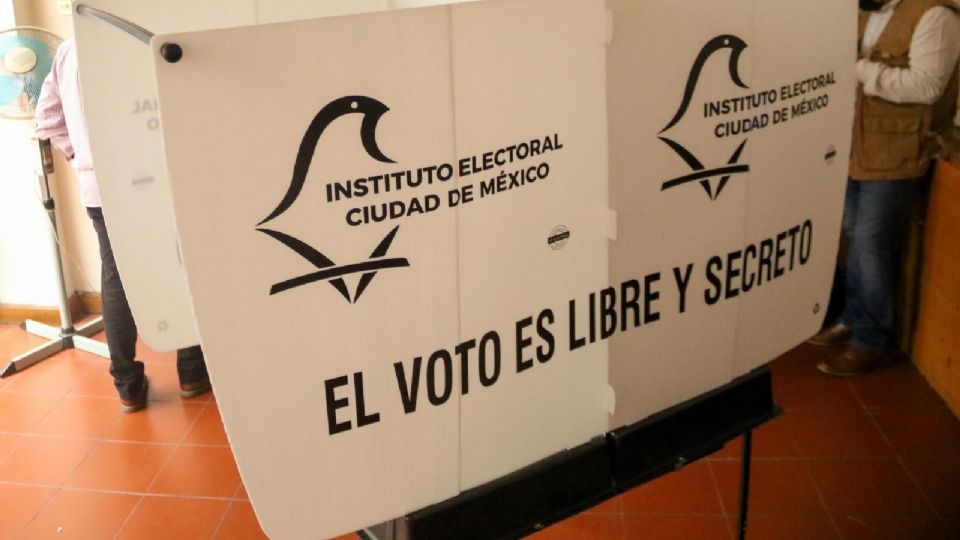 Analizan impugnaciones al Código de Instituciones y Procedimientos Electorales de CDMX.