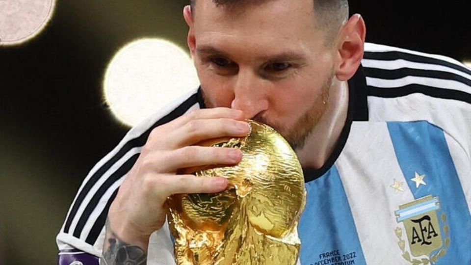 Messi gana el premio The Best a mejor jugador de futbol de 2022.