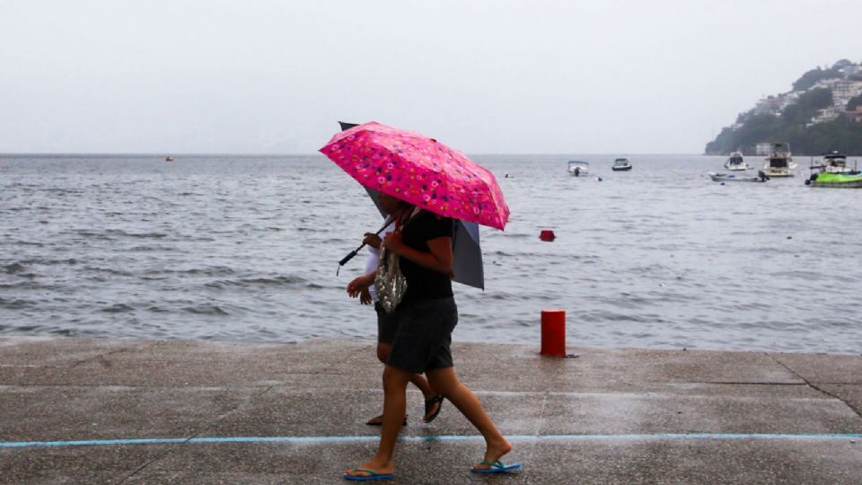 Según Conagua el huracán Lidia se localiza a 130 km al suroeste de Cabo Corrientes.