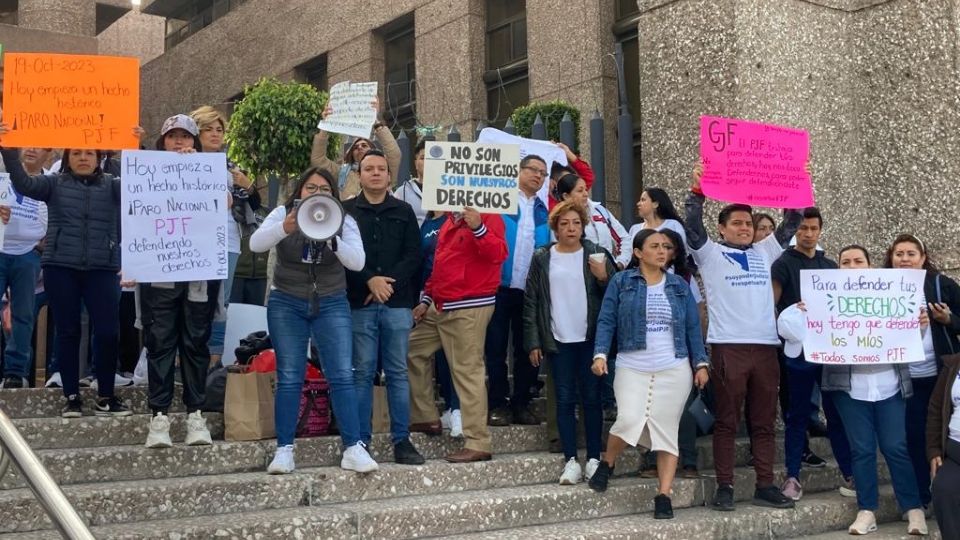 Trabajadores del Poder Judicial inician su cuarto día de protesta y primero de paro.